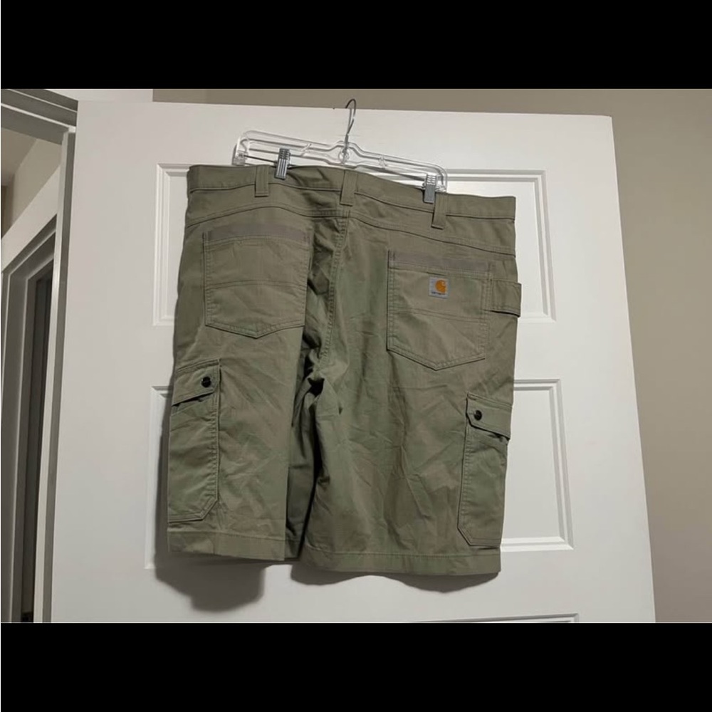 Carhartt Tan Cargo Shorts Durable Outdoor Essential